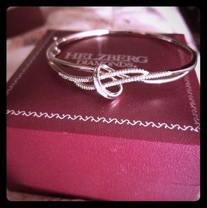 Helzberg Diamonds bangle bracelet